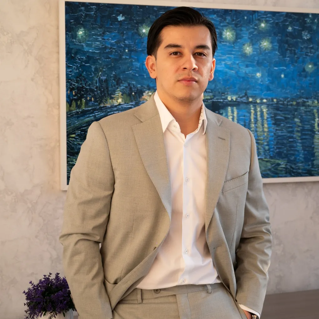 Dr. Andrés Murillo